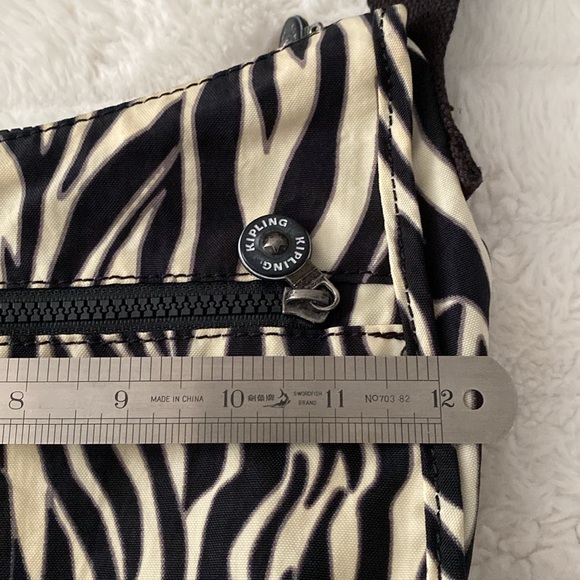 Kipling crossbody shoulder handbag purse black cream zebra print rare no gorilla - Picture 11 of 13